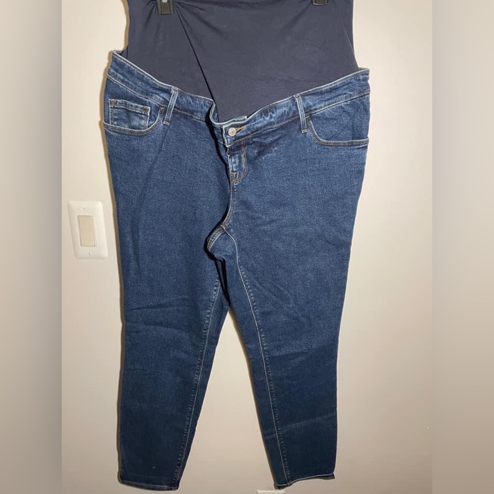 Old Navy Maternity jeans